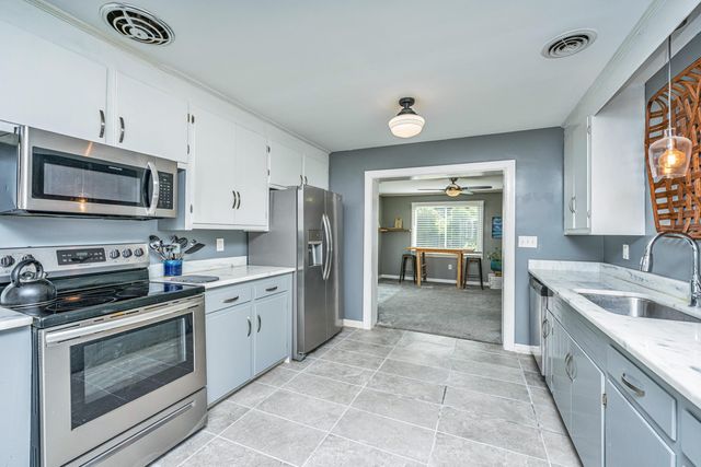5112 Victoria Avenue, North Charleston, SC 29405
