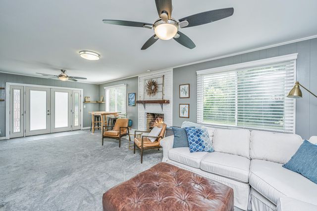 5112 Victoria Avenue, North Charleston, SC 29405
