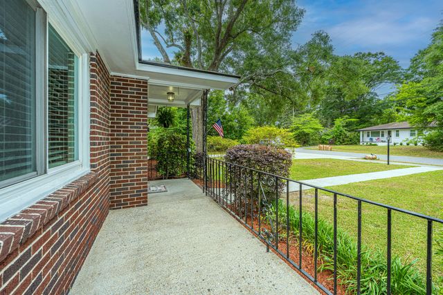 5112 Victoria Avenue, North Charleston, SC 29405