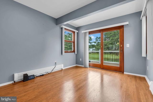 3 RANDALLS DR, Toms River, NJ 08757