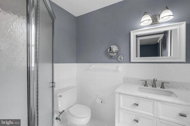 3 RANDALLS DR, Toms River, NJ 08757
