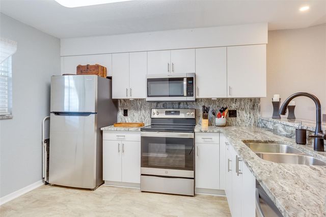 175 KINGS HIGHWAY 733, Punta Gorda, FL 33983