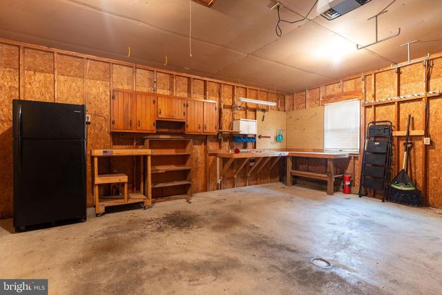 685 GREENFIELD DRIVE, Chambersburg, PA 17202