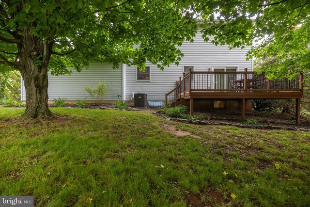 685 GREENFIELD DRIVE, Chambersburg, PA 17202
