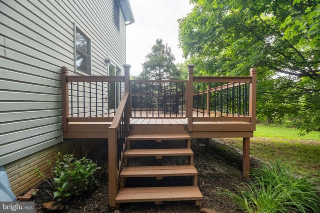 685 GREENFIELD DRIVE, Chambersburg, PA 17202