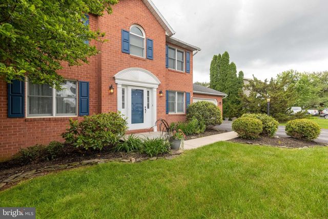 685 GREENFIELD DRIVE, Chambersburg, PA 17202