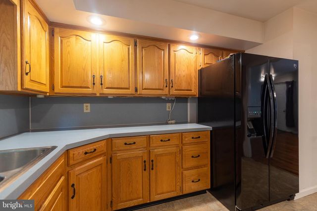 685 GREENFIELD DRIVE, Chambersburg, PA 17202