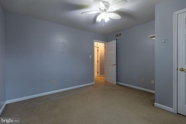 685 GREENFIELD DRIVE, Chambersburg, PA 17202