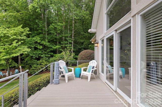 105 Ridge Top Road, Mooresville, NC 28117