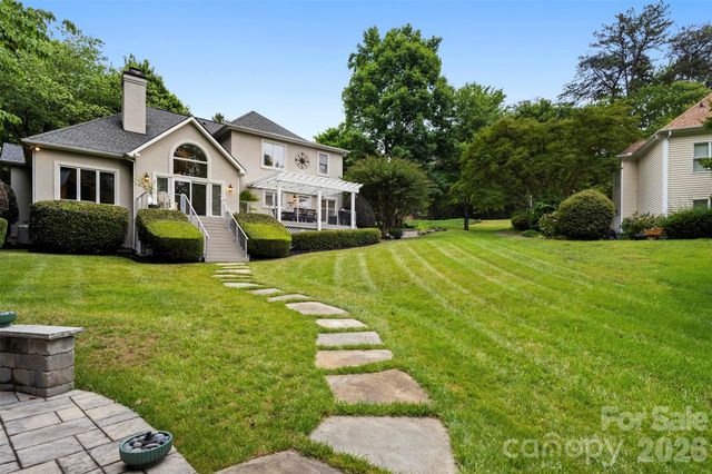 105 Ridge Top Road, Mooresville, NC 28117