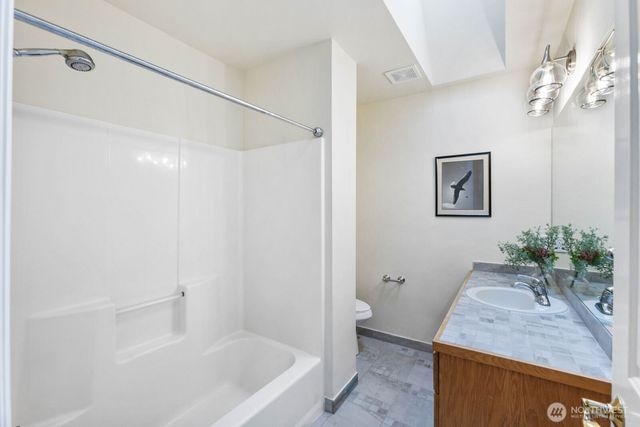 3429 Lincoln Avenue NE, Renton, WA 98056