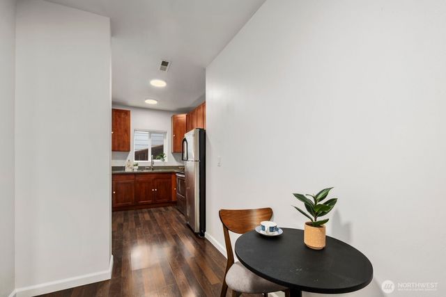 3429 Lincoln Avenue NE, Renton, WA 98056