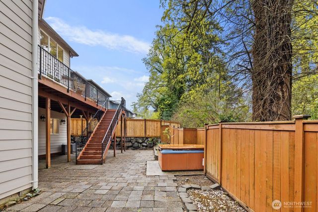 3429 Lincoln Avenue NE, Renton, WA 98056