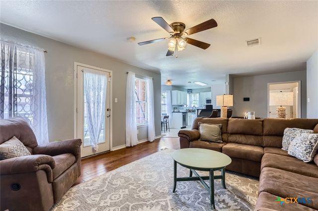 4201 Breckenridge Drive, Killeen, TX 76542