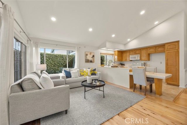 6347 Sombrero, Cypress, CA 90630