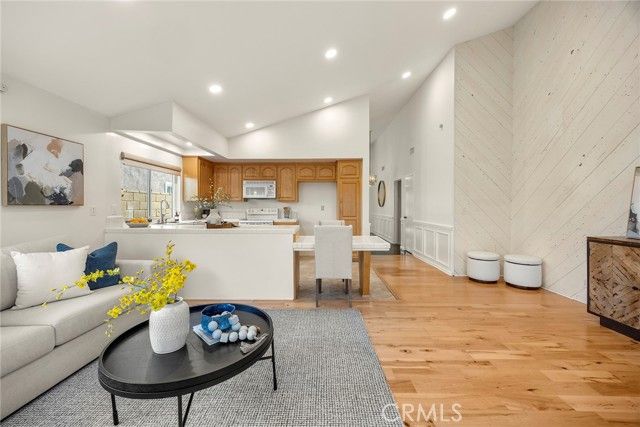 6347 Sombrero, Cypress, CA 90630