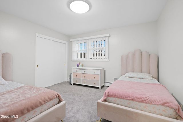 798 Downing Street, Niskayuna, NY 12309