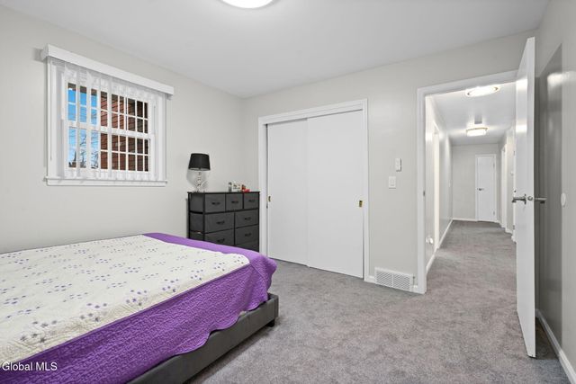 798 Downing Street, Niskayuna, NY 12309