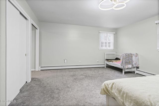 798 Downing Street, Niskayuna, NY 12309