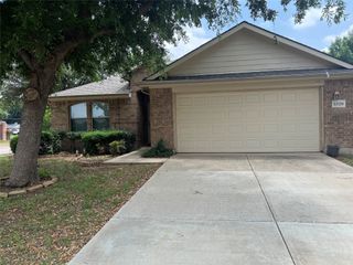 5320 Shepherd Place, Flower Mound, TX 75028