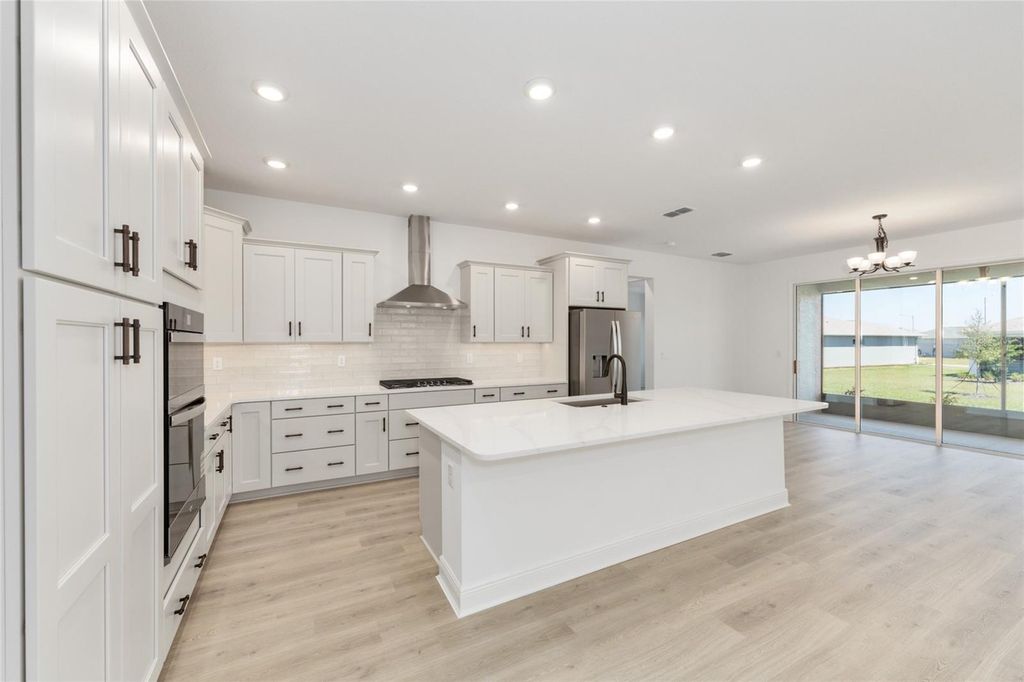 Image 12 of property listing at 10109 SW 82ND PLACE ROAD, Ocala, FL 34481