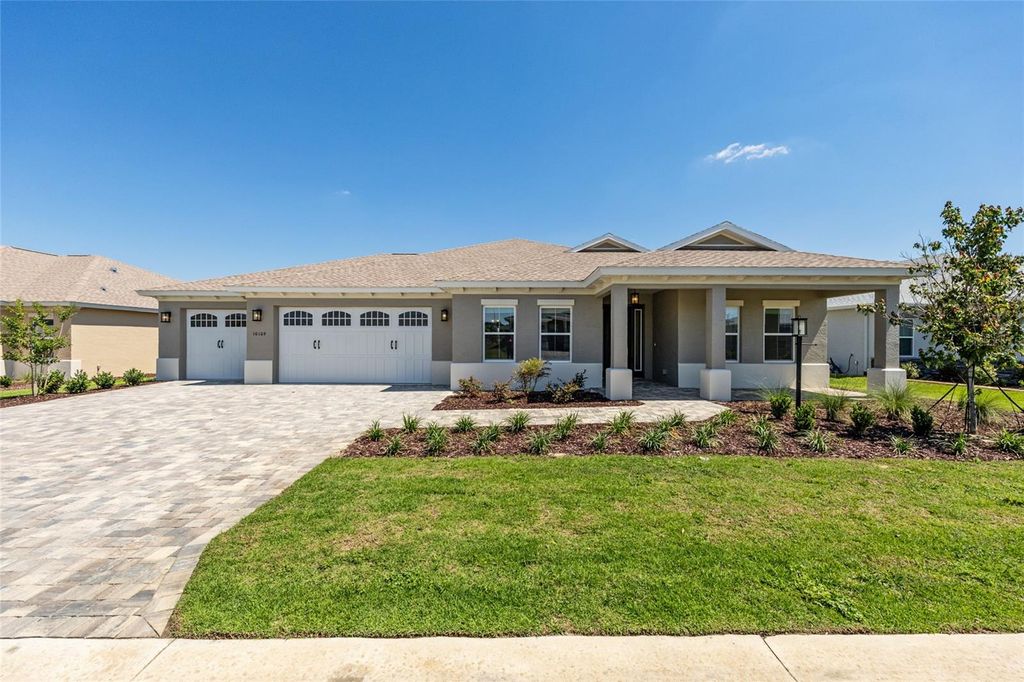 Image 3 of property listing at 10109 SW 82ND PLACE ROAD, Ocala, FL 34481