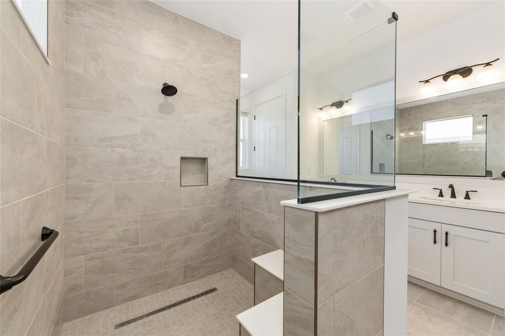 Image 23 of property listing at 10109 SW 82ND PLACE ROAD, Ocala, FL 34481