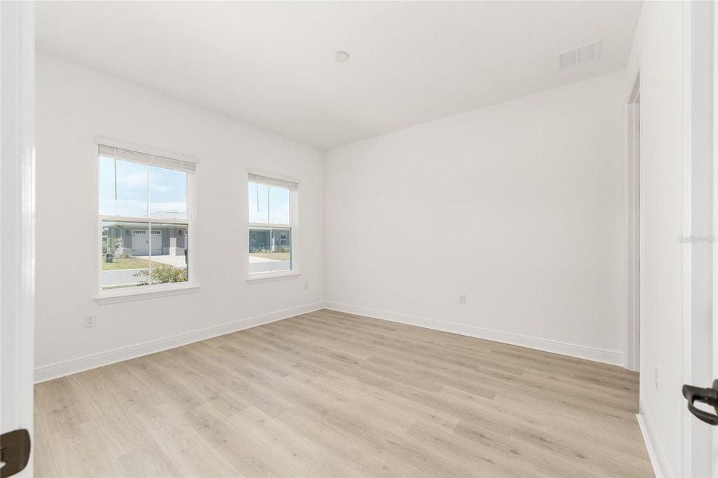 Image 26 of property listing at 10109 SW 82ND PLACE ROAD, Ocala, FL 34481