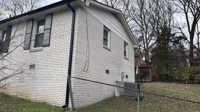 4128 Buenaview Ct, Nashville, TN 37218