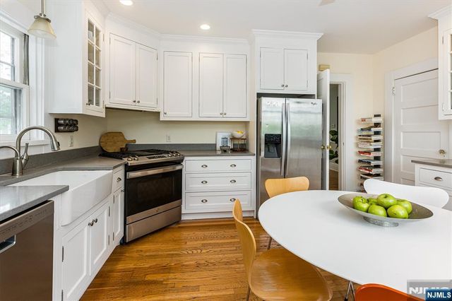 218 Inwood Avenue, Montclair, NJ 07043
