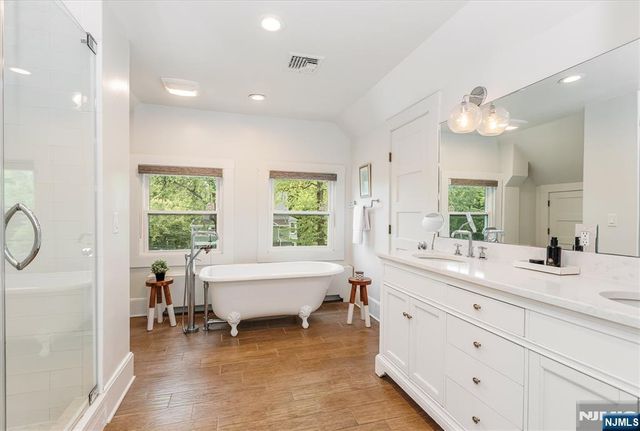 218 Inwood Avenue, Montclair, NJ 07043