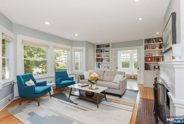 218 Inwood Avenue, Montclair, NJ 07043