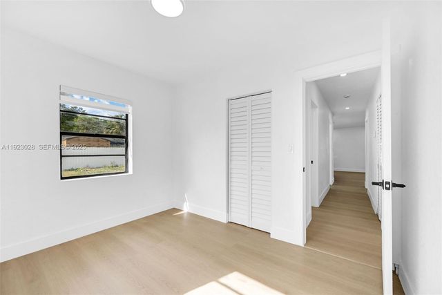 16140 NW 17th Pl, Miami Gardens, FL 33054