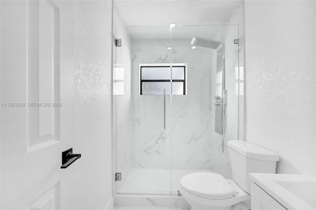 16140 NW 17th Pl, Miami Gardens, FL 33054