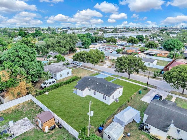 16140 NW 17th Pl, Miami Gardens, FL 33054