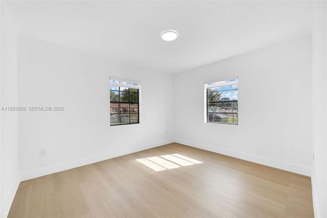 16140 NW 17th Pl, Miami Gardens, FL 33054