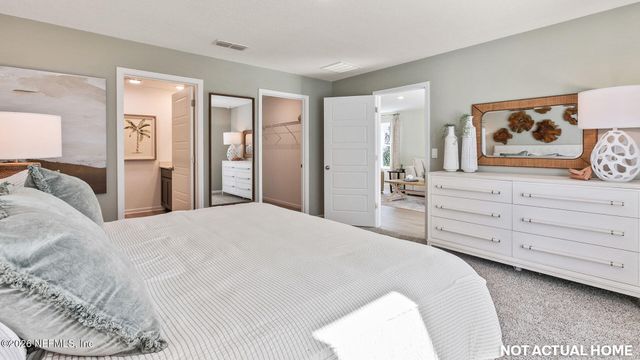 5126 BARNHOUSE Circle, Jacksonville, FL 32234