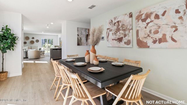 5126 BARNHOUSE Circle, Jacksonville, FL 32234