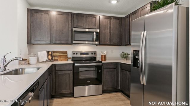 5126 BARNHOUSE Circle, Jacksonville, FL 32234