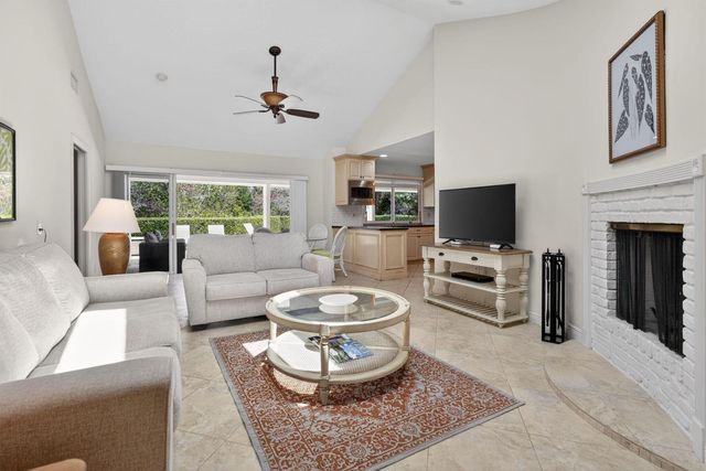5741 SE Winged Foot Drive, Stuart, FL 34997
