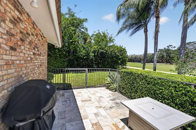 5741 SE Winged Foot Drive, Stuart, FL 34997