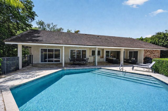 5741 SE Winged Foot Drive, Stuart, FL 34997