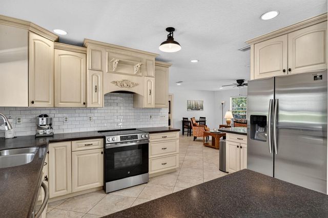 5741 SE Winged Foot Drive, Stuart, FL 34997