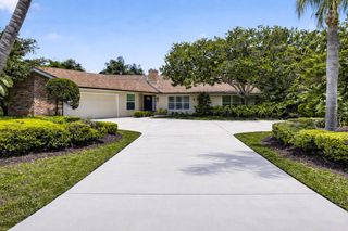 5741 SE Winged Foot Drive, Stuart, FL 34997