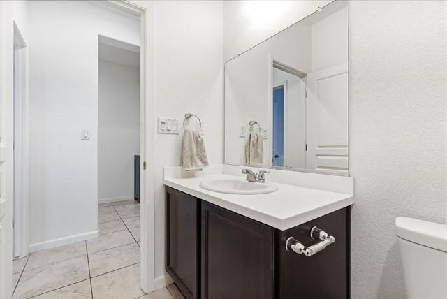 3934 E College, Visalia, CA 93292