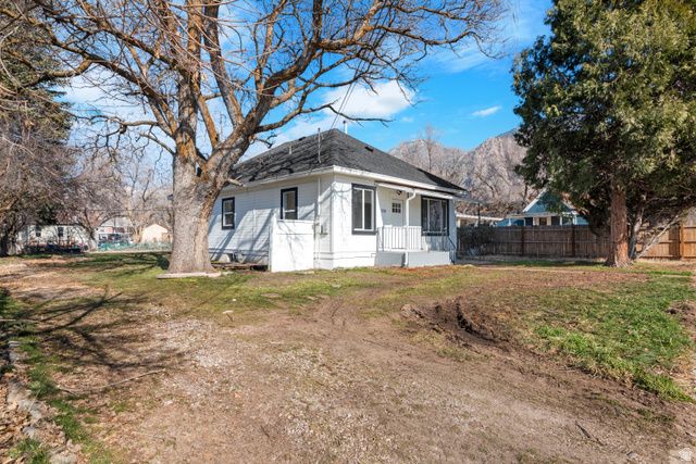 570 2ND ST, Ogden, UT 84404