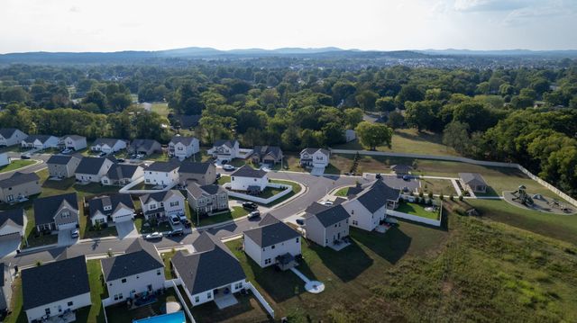 1613 Secretariat Trce, Murfreesboro, TN 37128