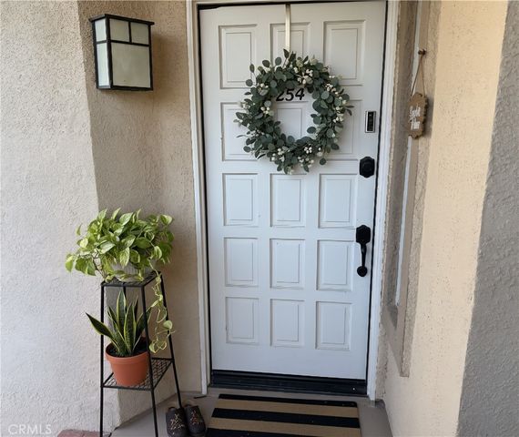 23605 Del Monte Drive 254, Valencia, CA 91355