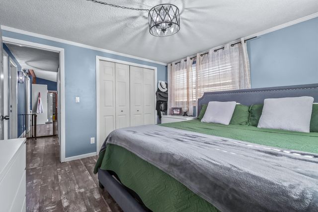 2651 S Sand Lake Road, Hillsdale, MI 49242