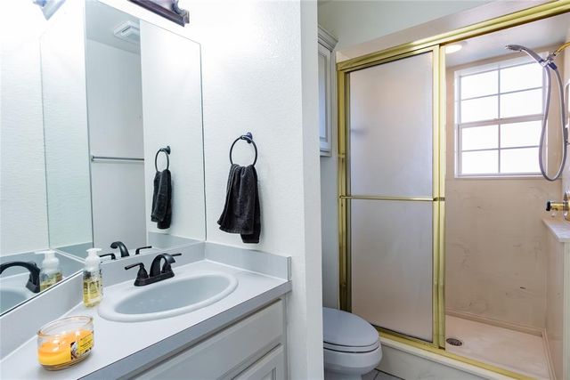 9014 N Timberview Drive, Midwest City, OK 73130